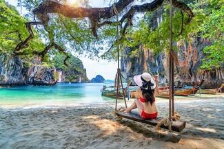 isla phi phi(1)