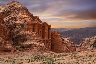 petra-6294051_640 (1)