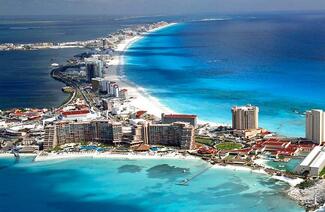 puntacancun-airview